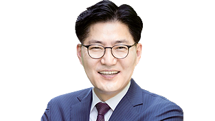 이정훈 강동구청장 프로필 사진.png