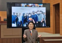 박춘선 시의원, 청소년 의회교실에 참여한 고덕중 학생들 격려2.jpg