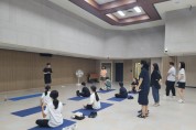 ﻿송파구, 청소년 척추측만증‧거북목증후군 맞춤형 운동교실 운영2.JPG
