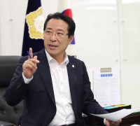 임인택 강동구의회 의장 '의장 취임 1주년 특별 인터뷰'